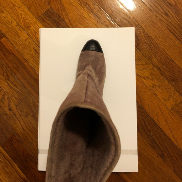 Chanel heeled fur boots - Picture 3 of 5